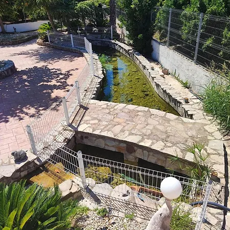 Villa En *